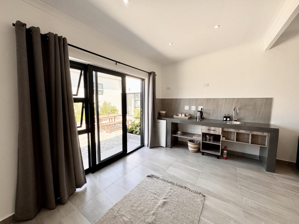 Self-catering suite with kitchenette in Walvis Bay